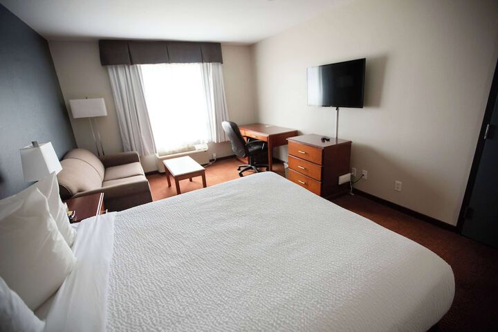 Room 8 of 23