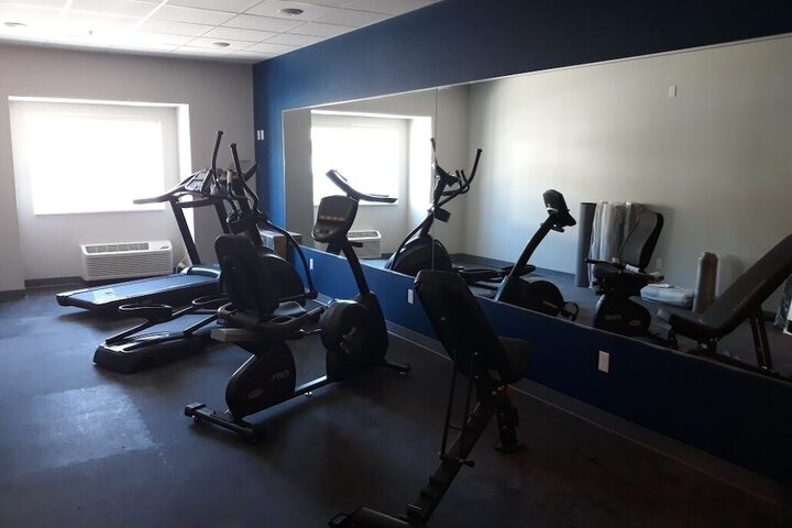 Microtel Inn & Suites by Wyndham Woodland Park