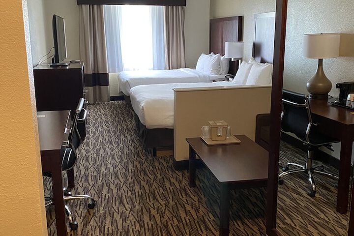 Room 22 of 52