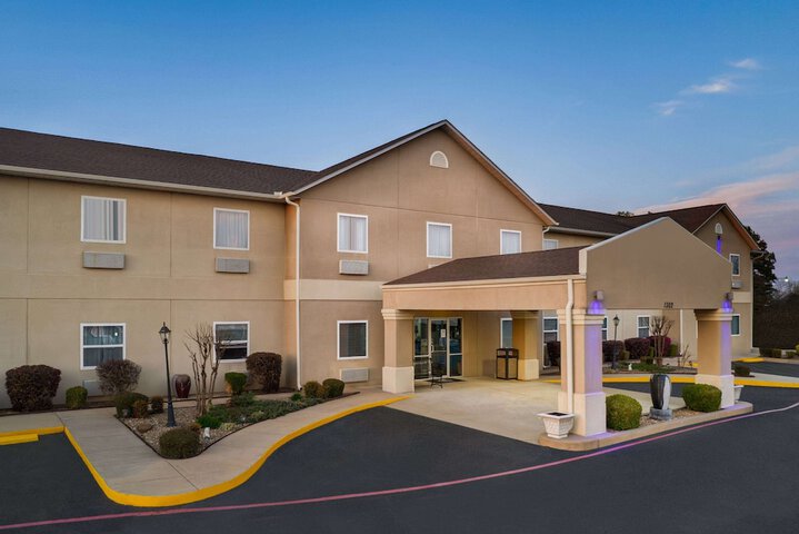 Hotel 6 of 57