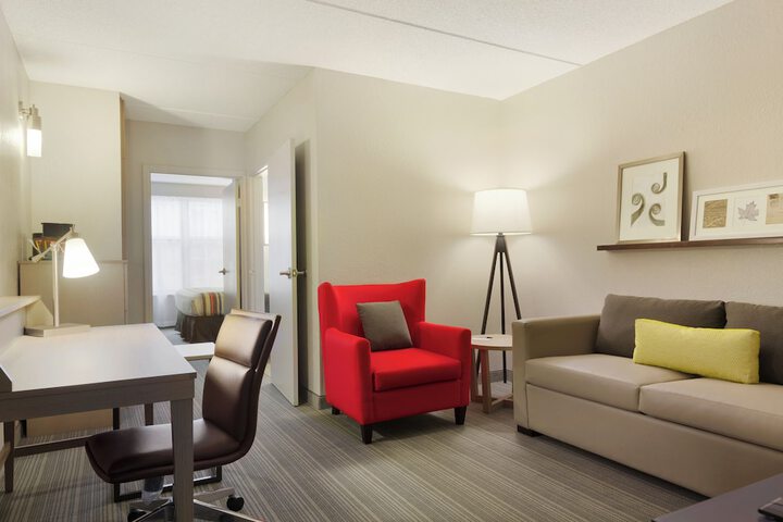 Country Inn & Suites by Radisson Champaign North, IL