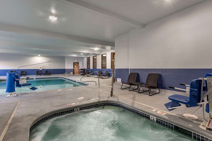 Pool 4 of 67