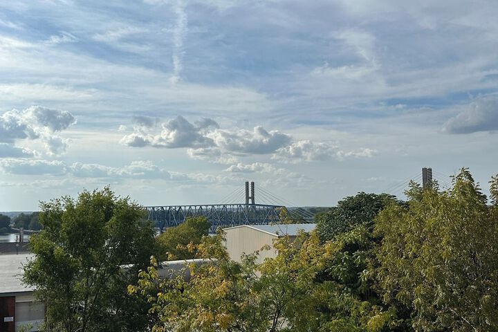 Microtel Inn & Suites by Wyndham Quincy Downtown / River Area