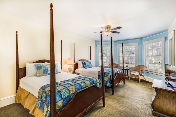 Room 27 of 52