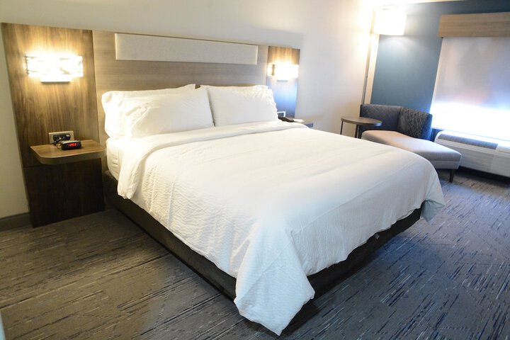 Holiday Inn Express Athens by IHG