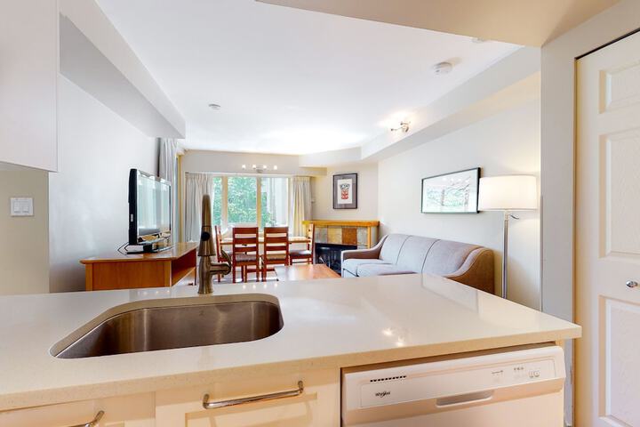 Whistler Peak Lodge