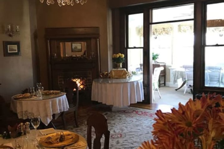 Albemarle Inn