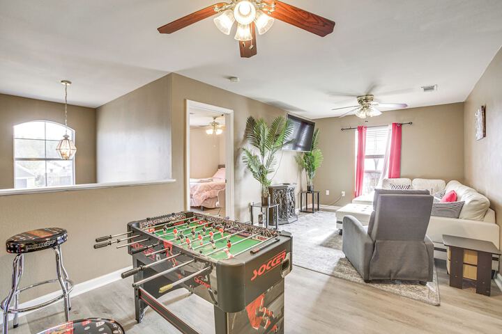 Spacious Family-friendly Home in Denham Springs!
