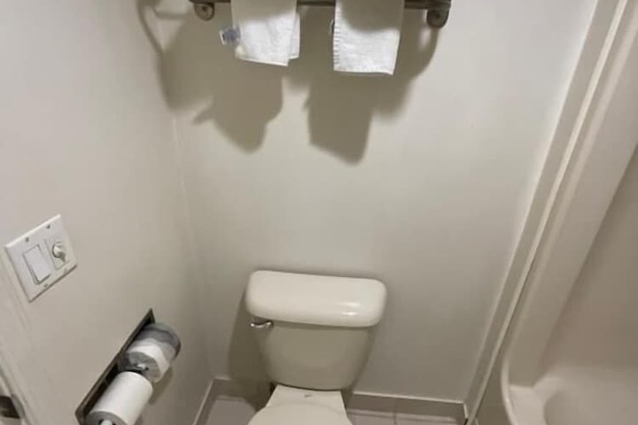 Room 31 of 35