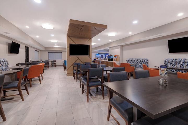 Holiday Inn Express & Suites Moab by IHG
