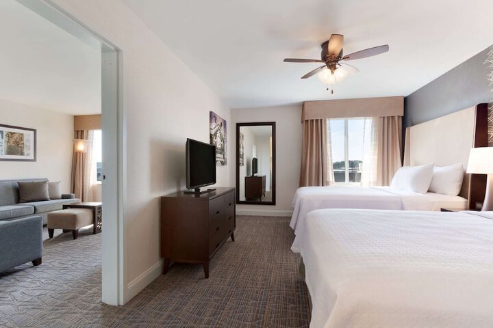 Room 12 of 26