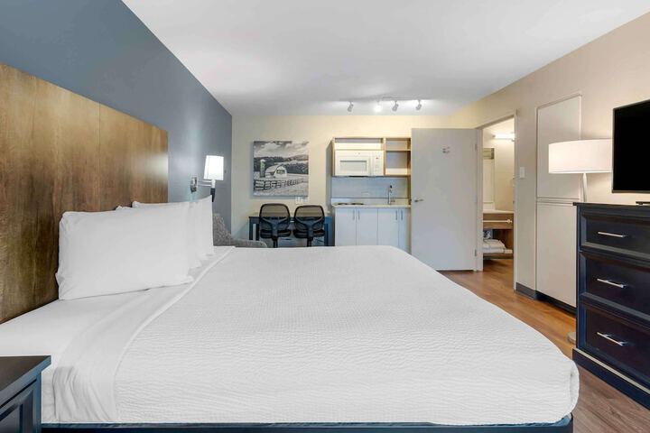 Extended Stay America Suites San Francisco San Mateo SFO