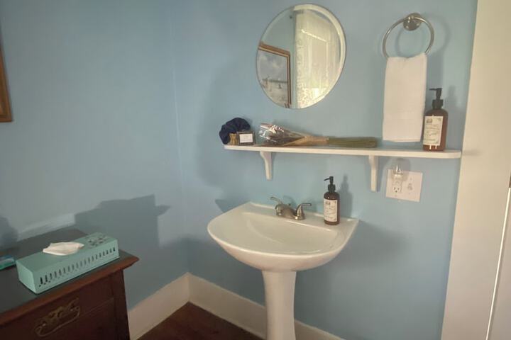 Room 51 of 55