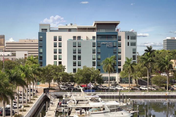 SpringHill Suites by Marriott Bradenton Downtown / Riverfront