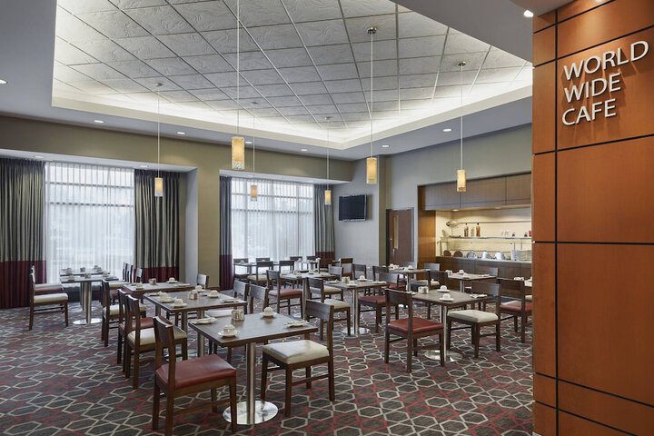 Grand Park Hotel Vancouver Airport an Ascend Collection Hotel