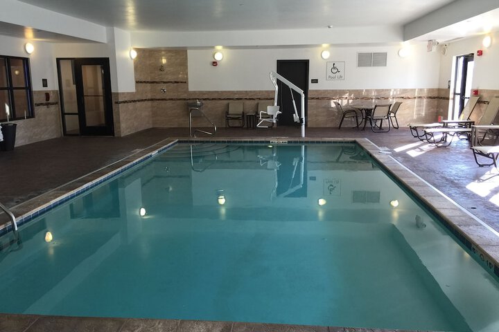 Pool 7 of 55