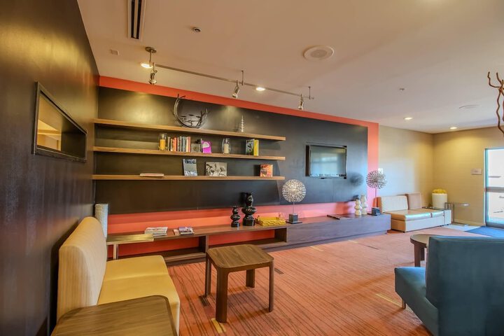 Country Inn & Suites by Radisson Convention Center