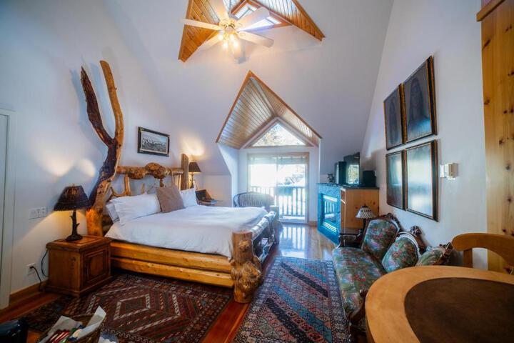 Beaujolais Boutique B & B at Theas House- Adults Only