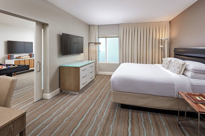 Hotel Paseo Autograph Collection by Marriott