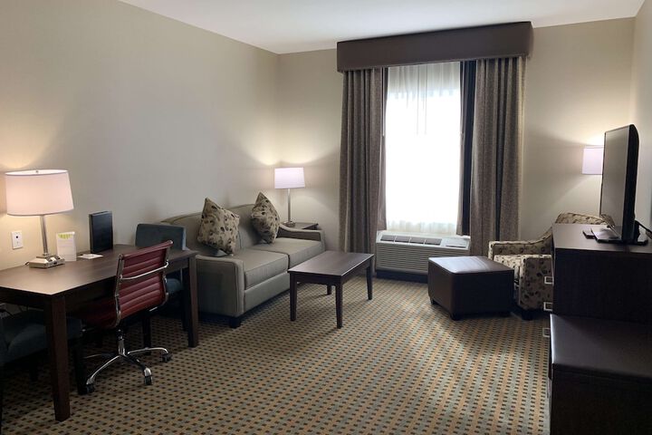 Room 20 of 48