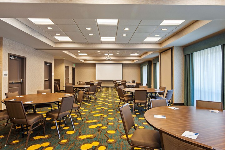 Best Western Plus Dayton Hotel & Suites