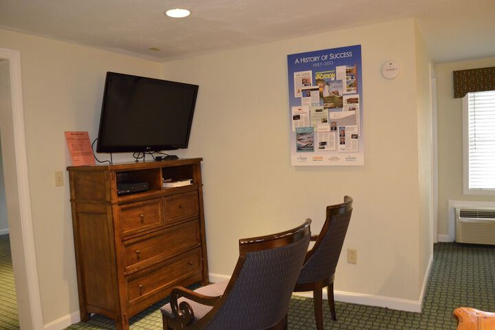 Room 33 of 56