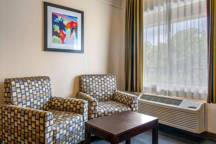 Room 21 of 31