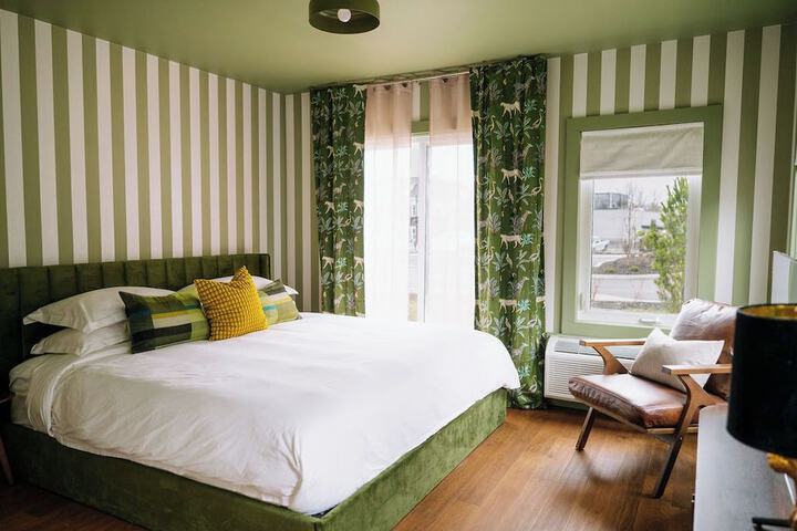 The Hotel at Claramount Club