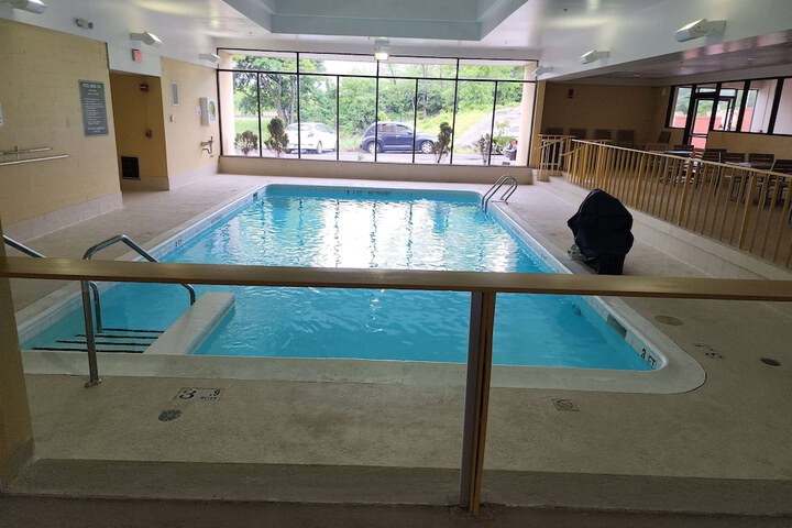 Pool 8 of 46