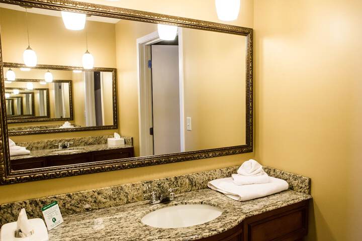 Jackson Park Inn an Ascend Collection Hotel