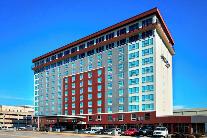 Four Points by Sheraton Charleston