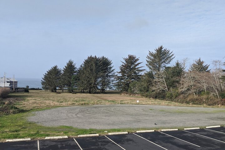 Property Grounds 27 of 27