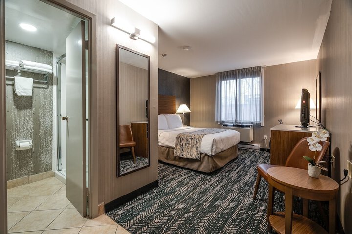 Room 10 of 78