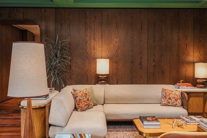 Hotel Interior 18 of 166
