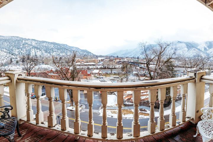 Hotel Colorado
