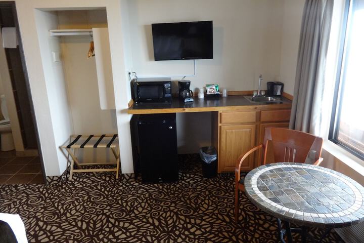 Alpine Lodge & Resort Burkesville