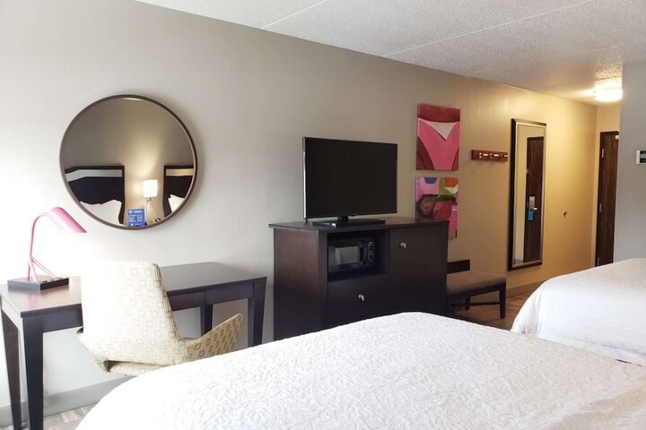Room 11 of 26