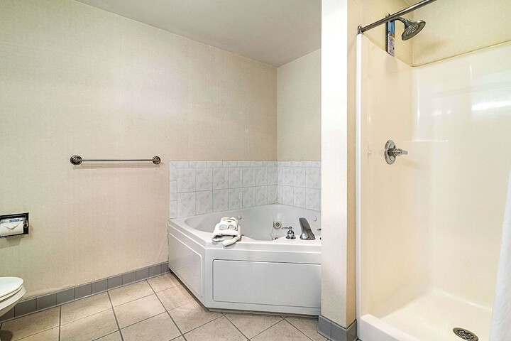 Room 20 of 75