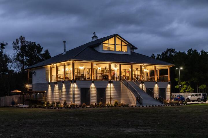 Bienvenue Mon Ami Bed and Breakfast