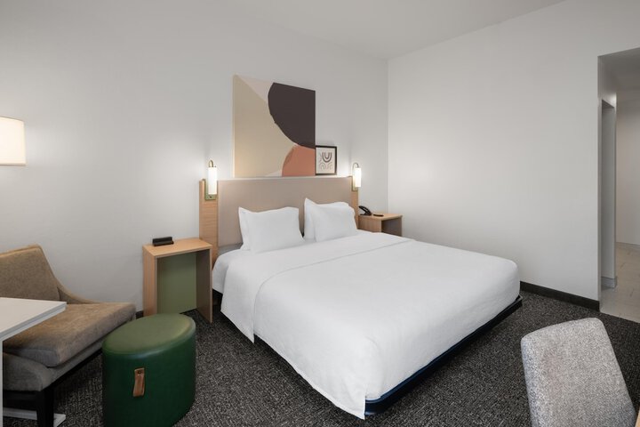Spark by Hilton Decatur
