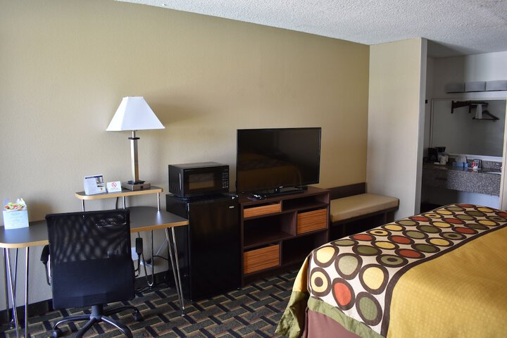 Room 49 of 67