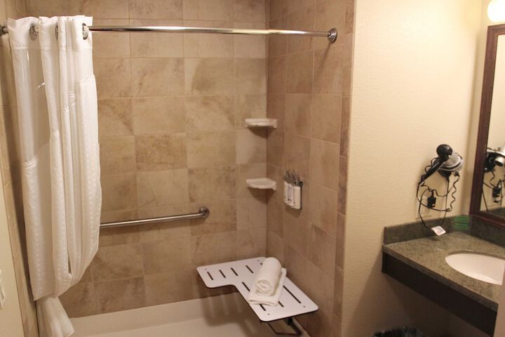 Holiday Inn Eau Claire South I-94 by IHG