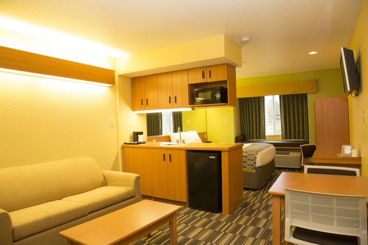 Microtel Inn & Suites by Wyndham Panama City