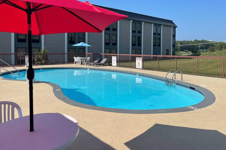 Quality Inn & Suites Lexington South