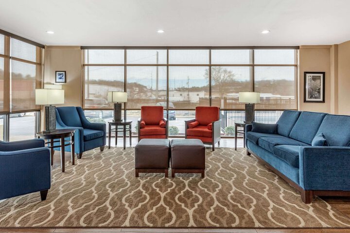 Hotel Interior 10 of 46