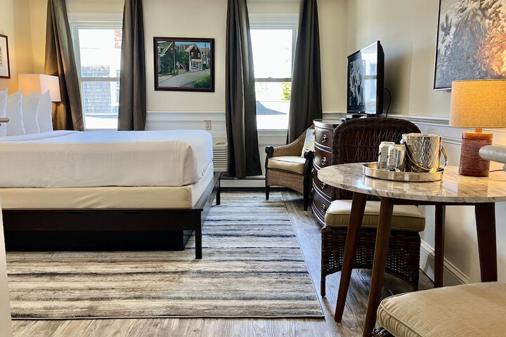 Room 25 of 35