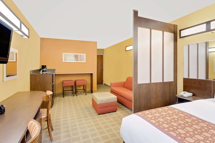 Microtel Inn & Suites by Wyndham Princeton