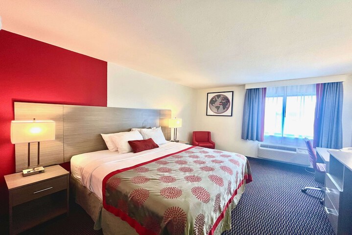 Ramada by Wyndham Columbia
