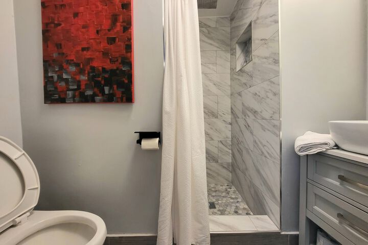 Room 81 of 90