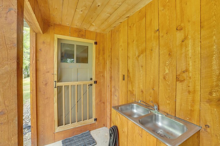 Lake Champlain Vacation Rental With Boat Dock!